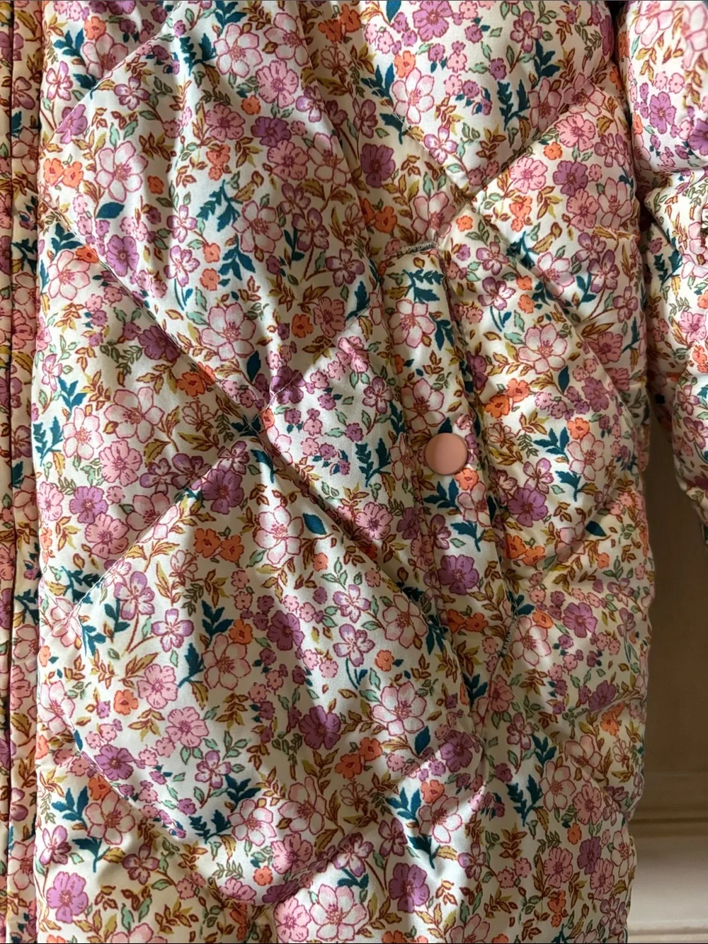 Amazon Essentials Girls Floral Quilted Puffer Jacket - Pink Multi
